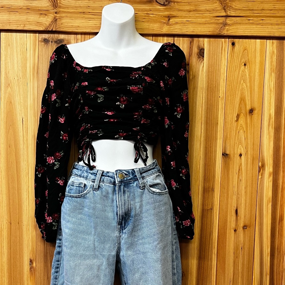 Flowery Crop top